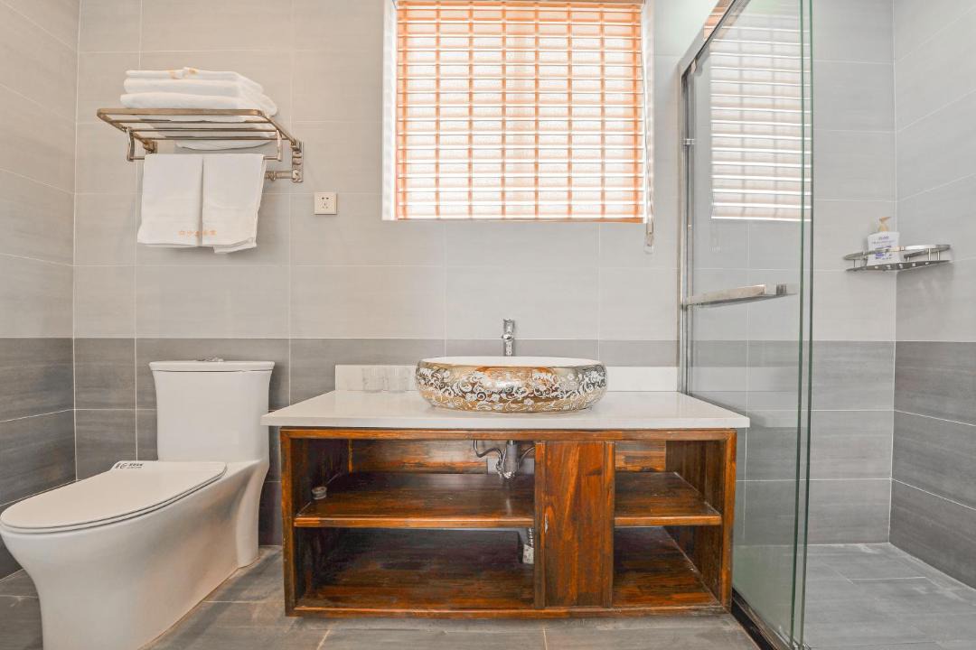 Photo of Bathroom in Baisha Old Town