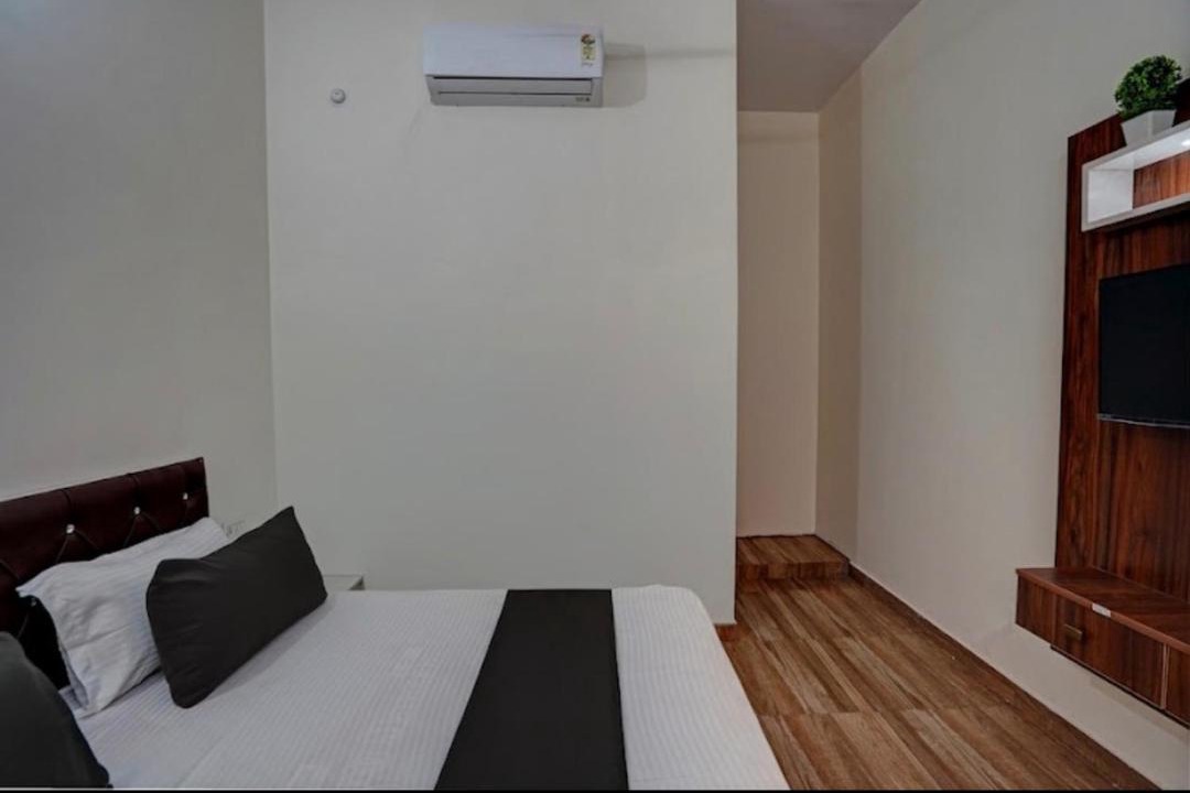 Photo of Bedroom in Modinagar