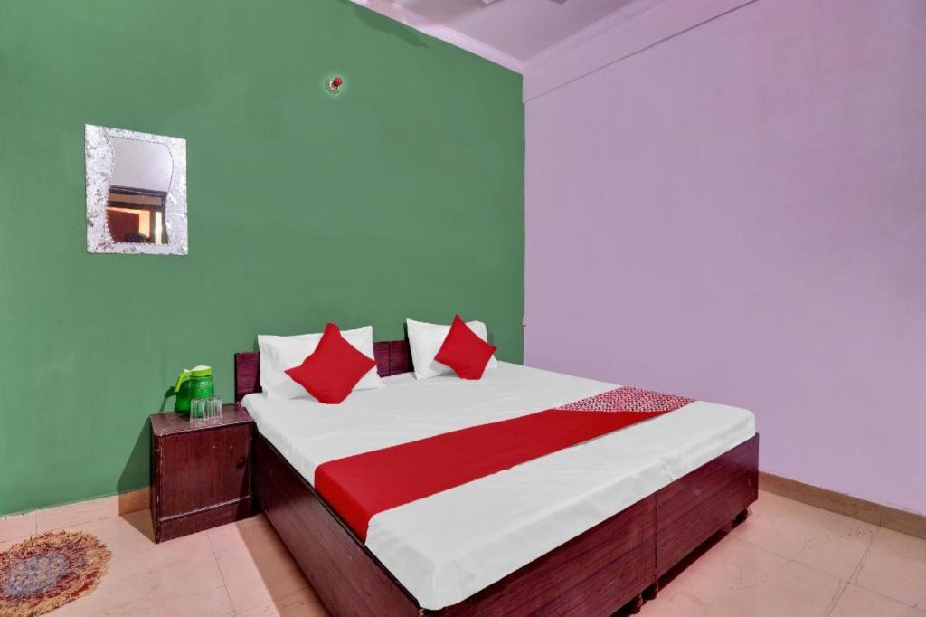 Photo of Bedroom in Agra