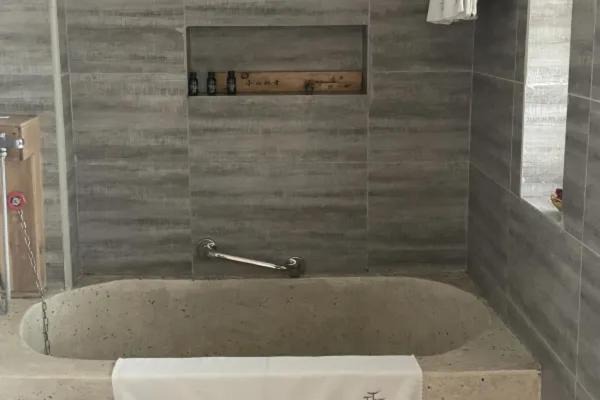 Photo of Bathroom in Emeishan