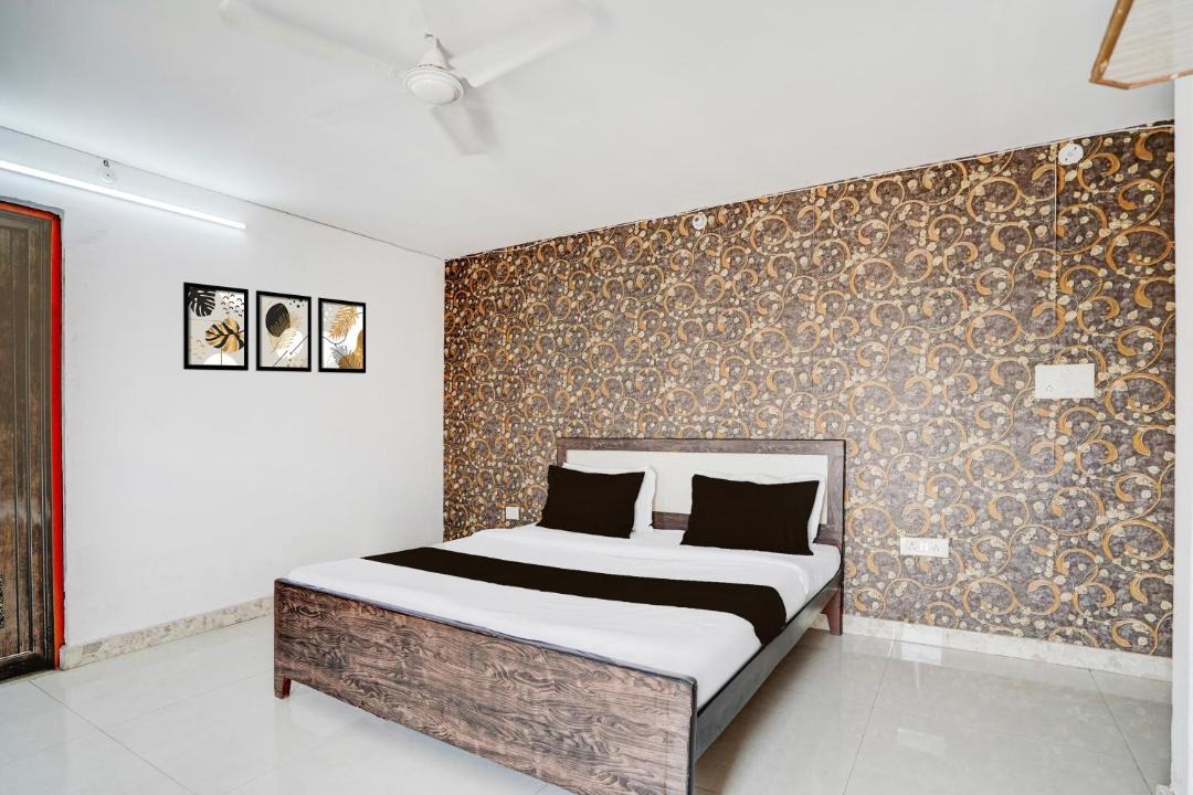 Photo of Bedroom in Lucknow