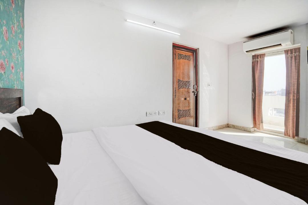 Photo of Bedroom in Lucknow