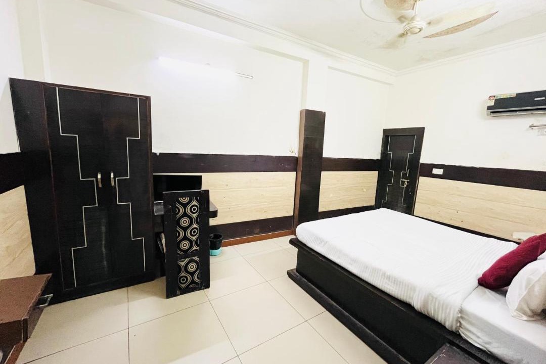 Photo of Bedroom in Dhanauli