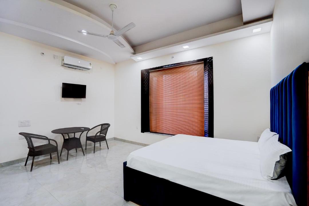 Photo of Bedroom in Greater Noida