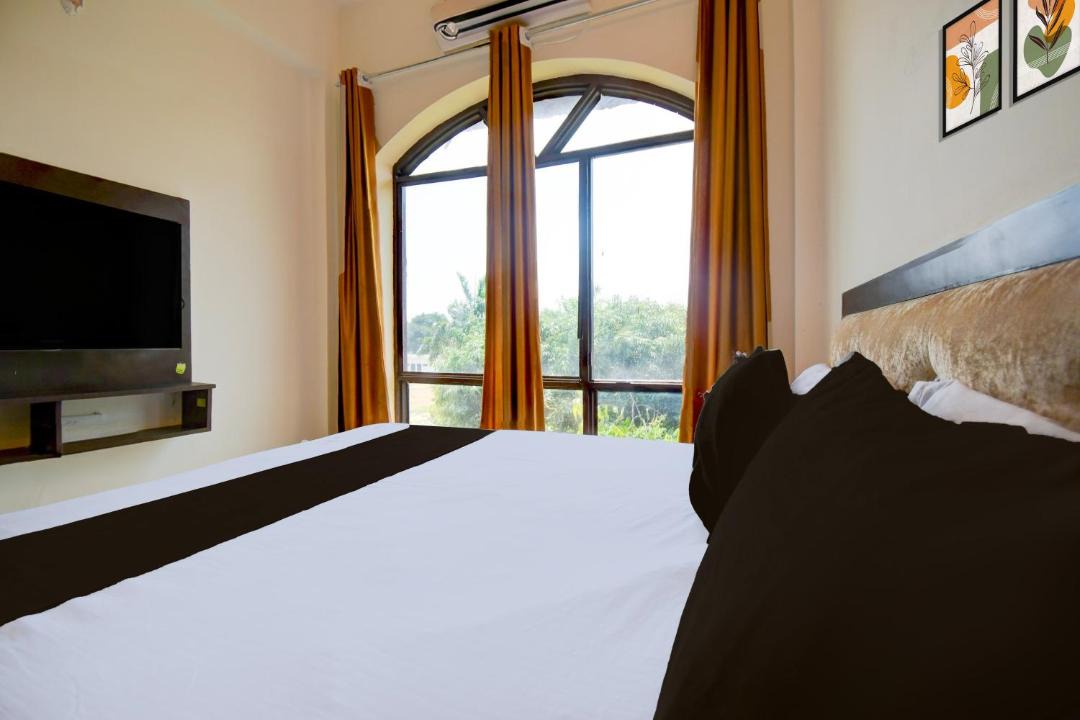 Photo of Bedroom in Malihabad