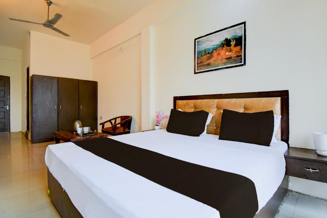 Photo of Bedroom in Malihabad