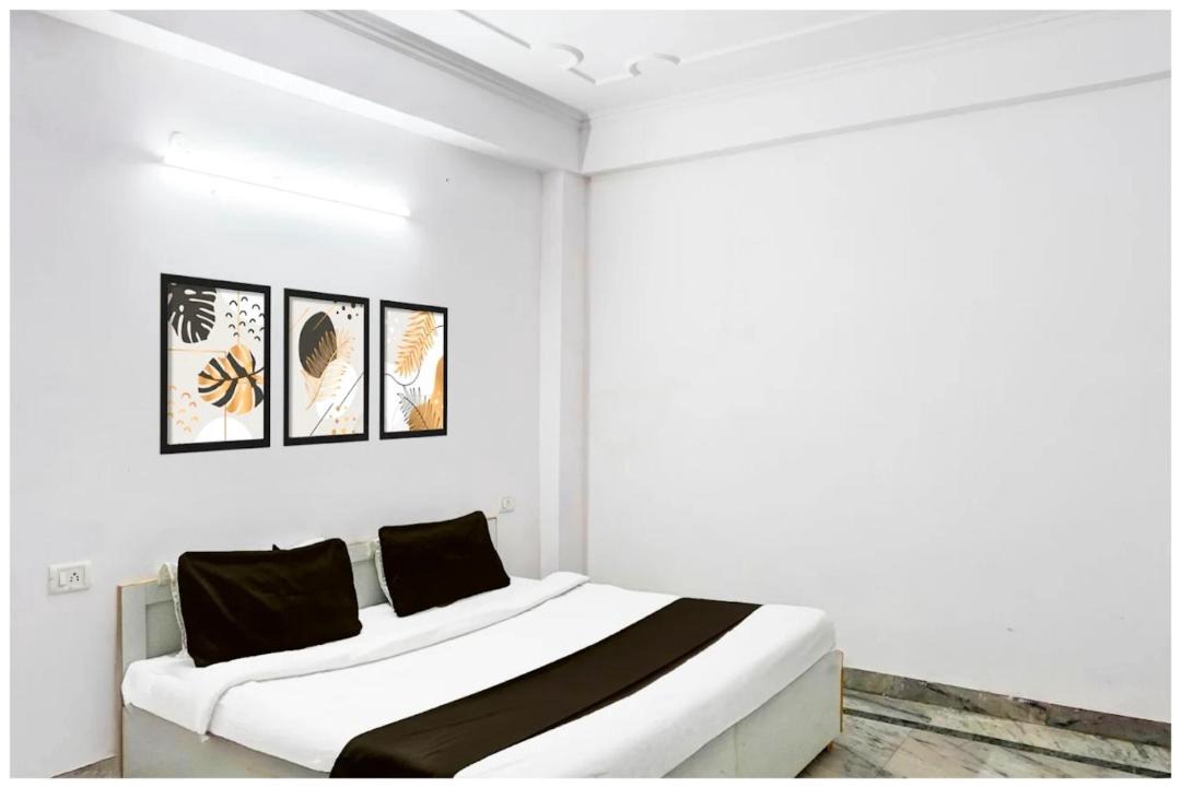 Photo of Bedroom in Sector 27