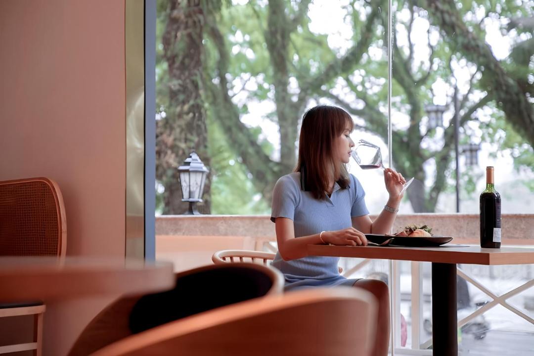 Photo of Others in Xiufeng