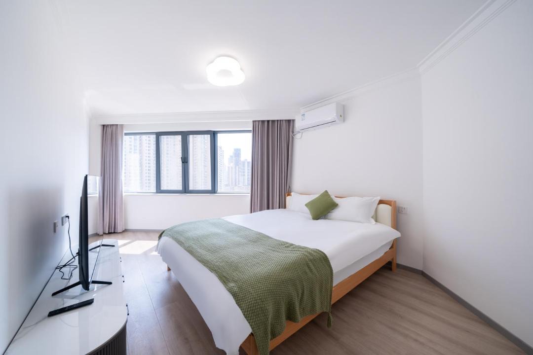 Photo of Bedroom in Downtown Shanghai