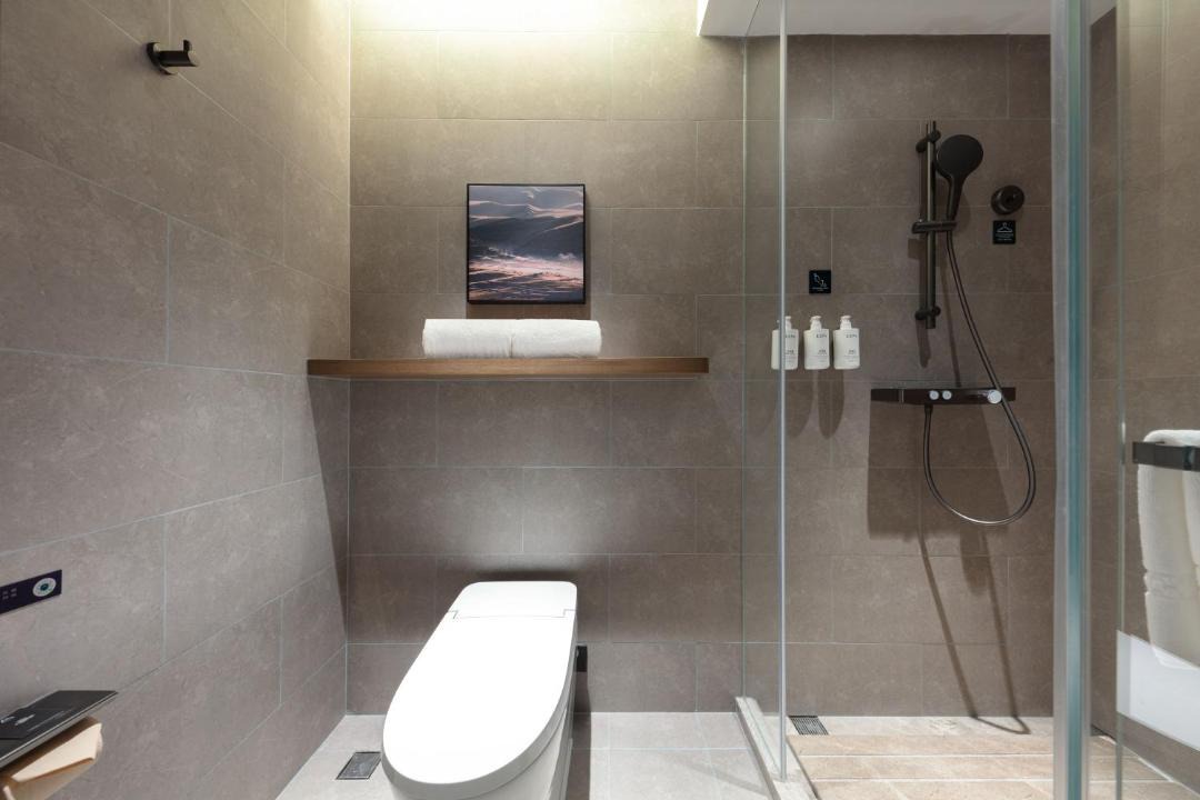 Photo of Bathroom in Jin'an District
