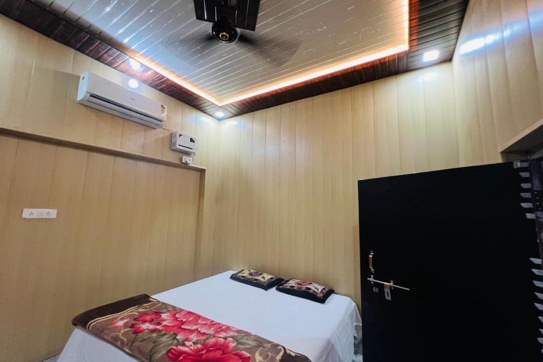 Photo of Bedroom in Misrikh