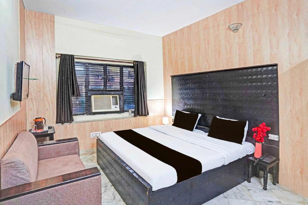 Photo of Bedroom in Mathura