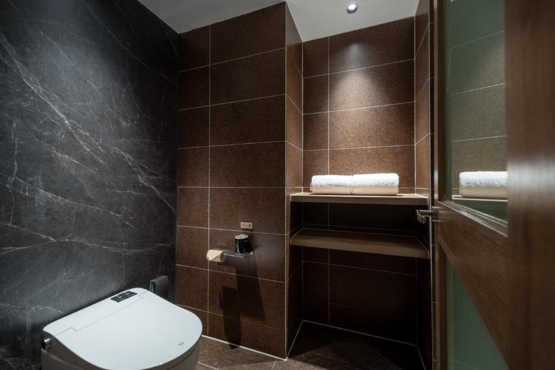 Photo of Bathroom in Qingdao City Center
