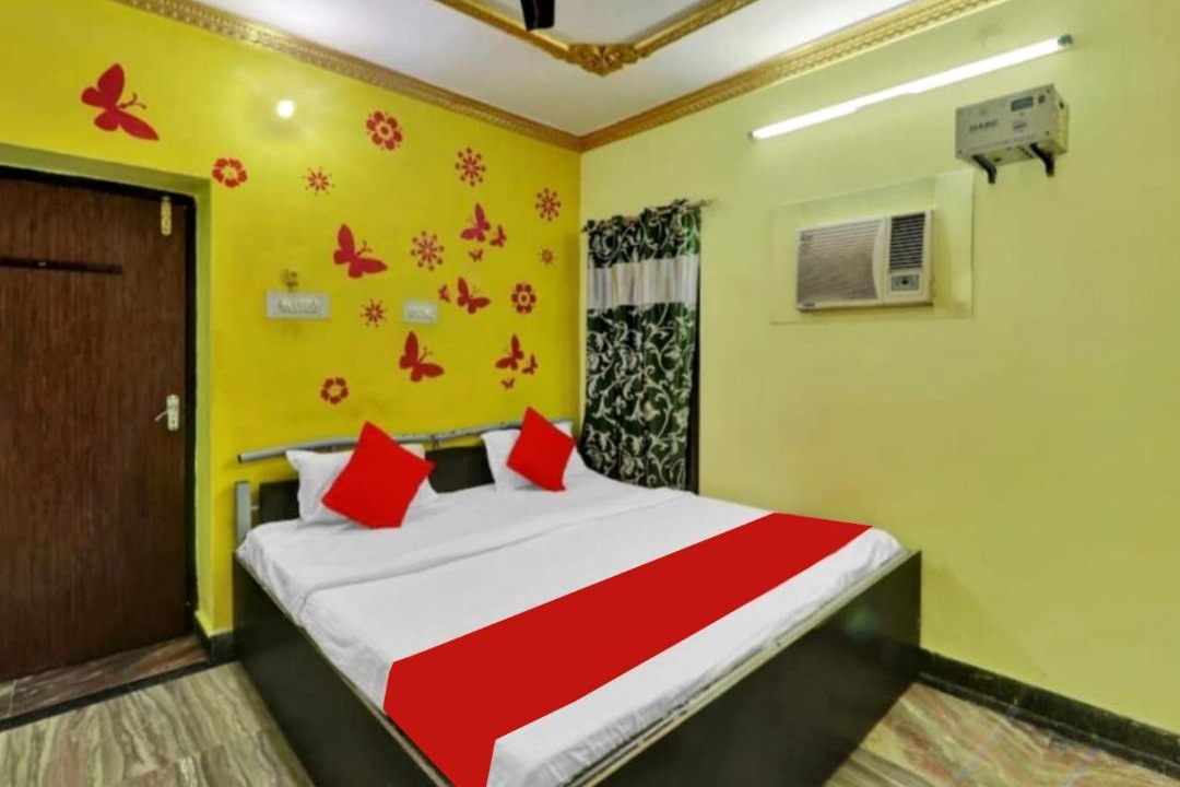 Photo of Bedroom in Charbagh