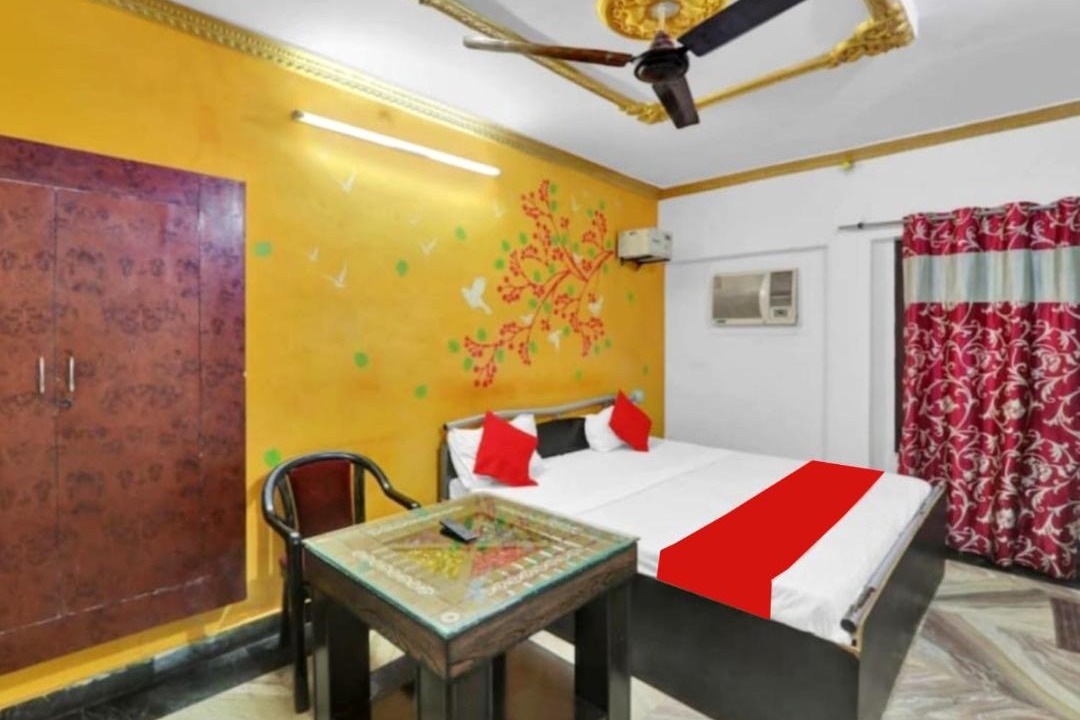 Photo of Bedroom in Charbagh