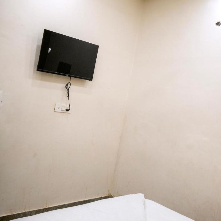 Photo of Bedroom in Dhanauli