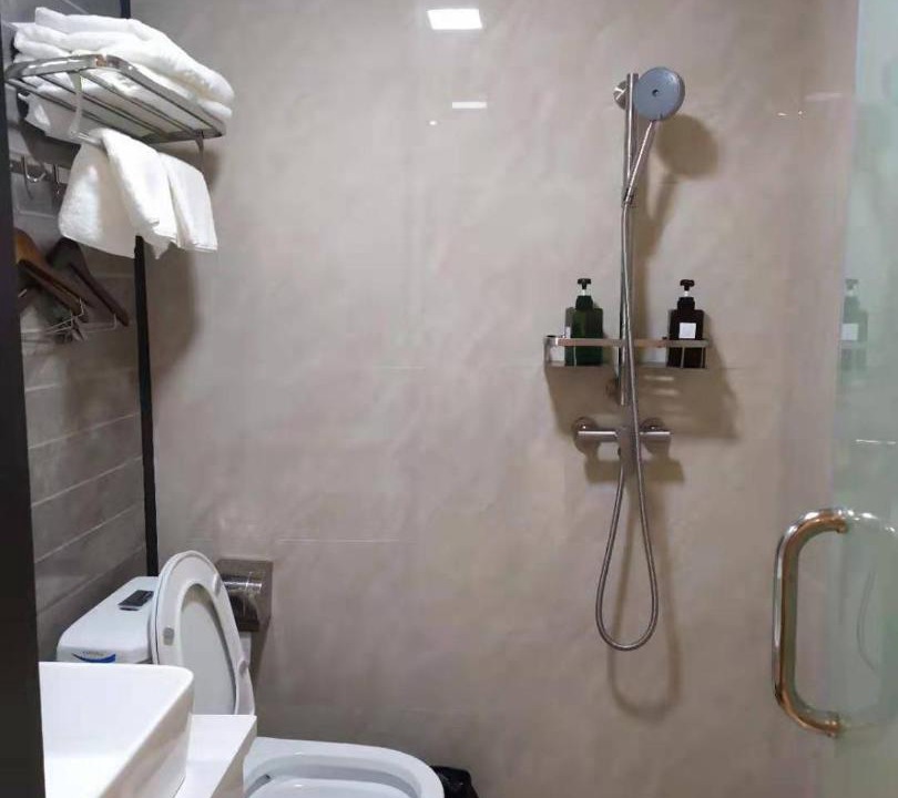 Photo of Bathroom in Tianhe