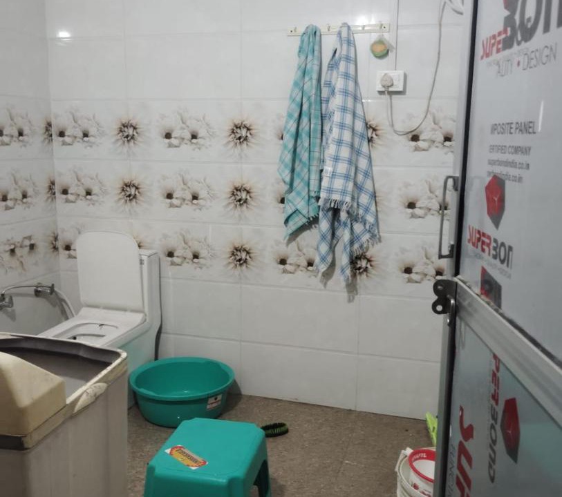 Photo of Bathroom in Hasanpur