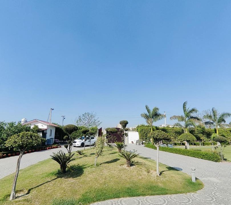 Photo of Others in Noida
