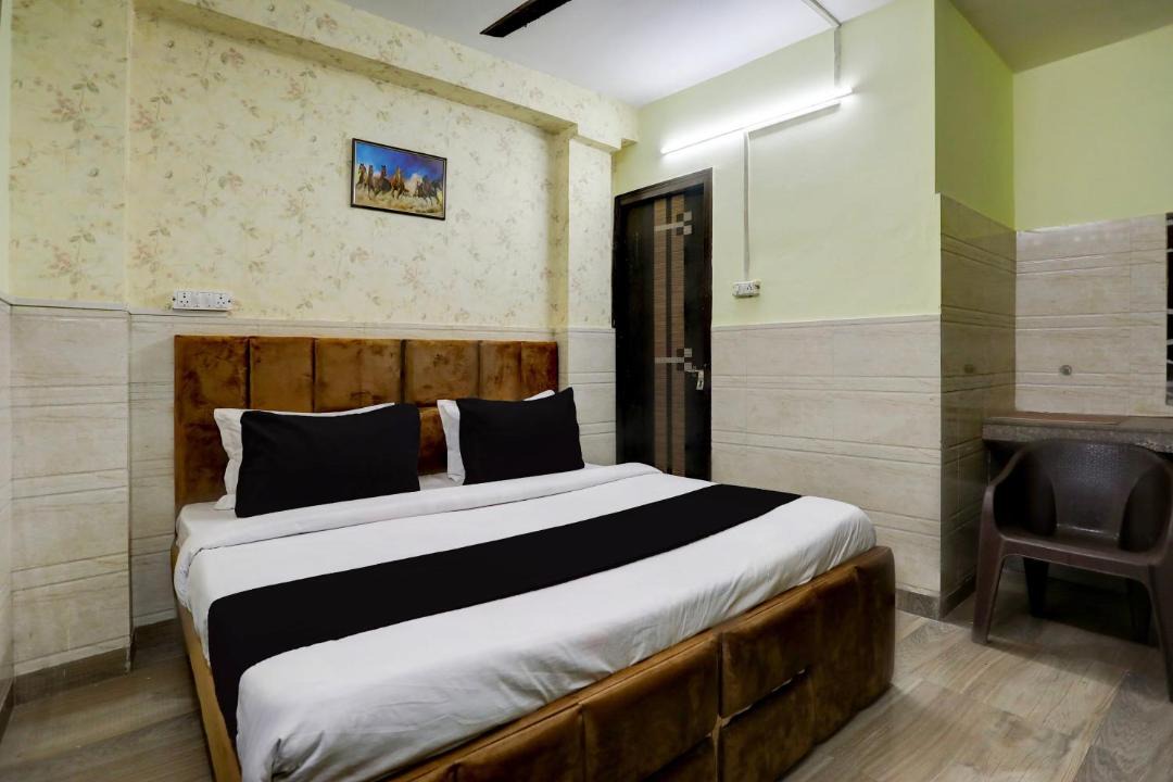 Photo of Bedroom in Sector 27