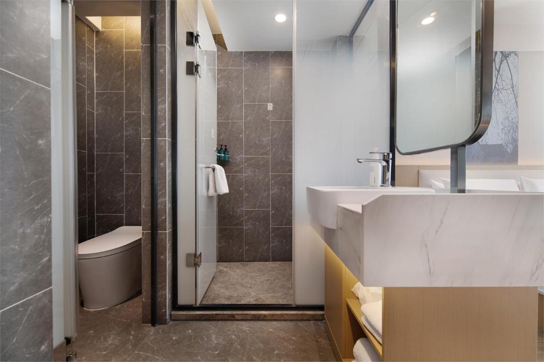 Photo of Bathroom in Liqi