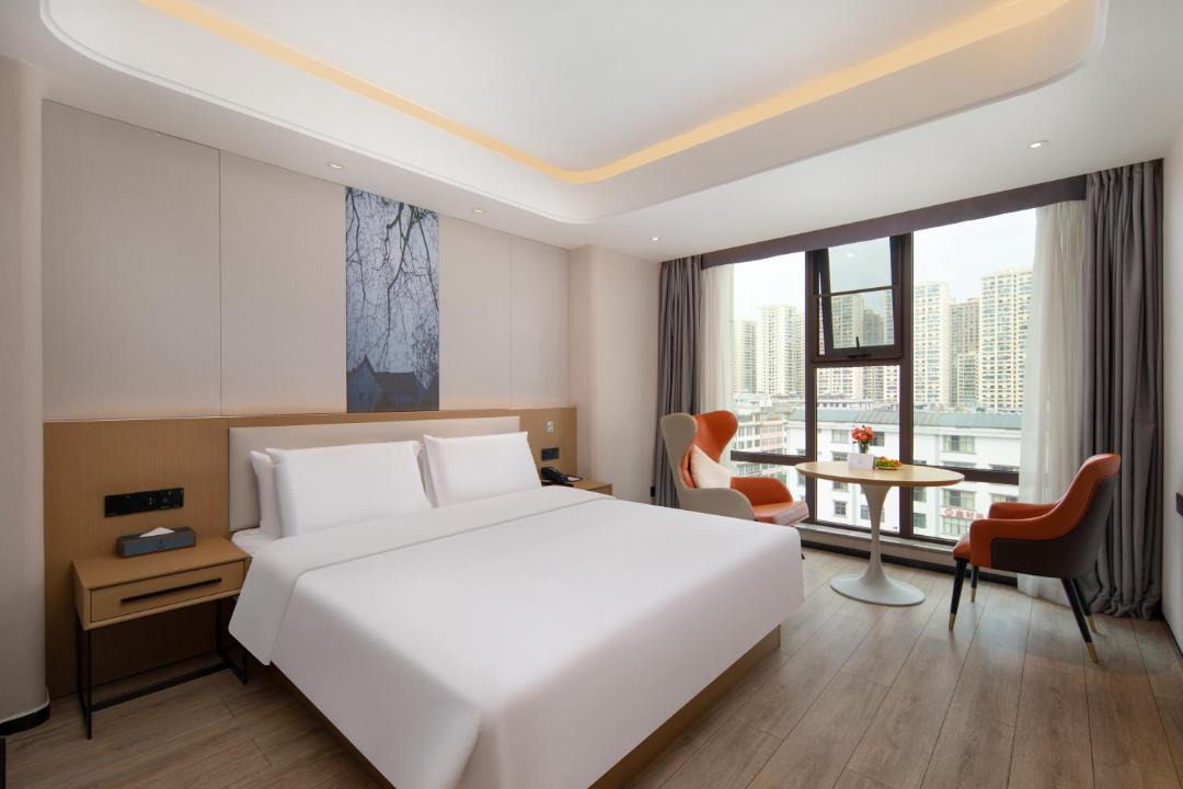 Photo of Bedroom in Liqi