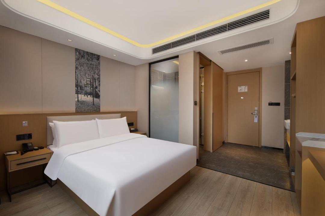 Photo of Bedroom in Liqi