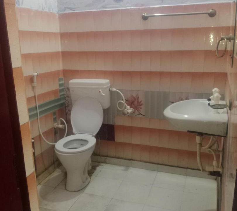 Photo of Bathroom in Taj Ganj