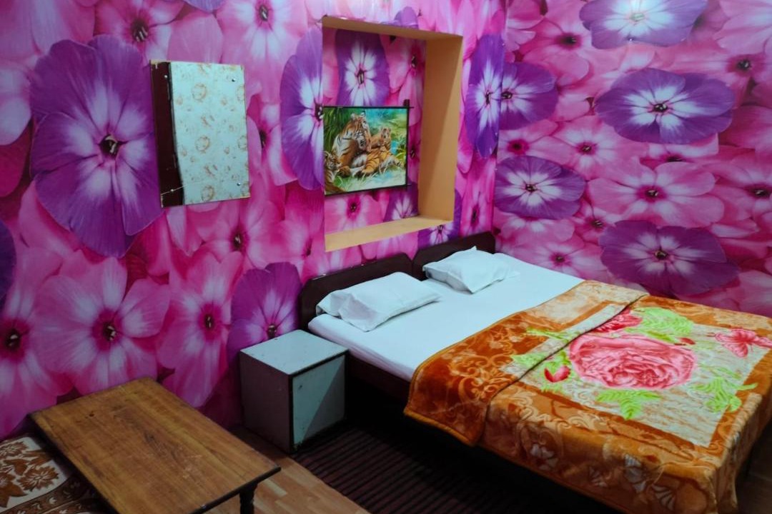 Photo of Bedroom in Taj Ganj