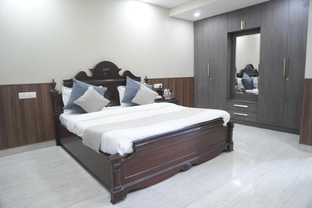 Photo of Bedroom in Sector 27