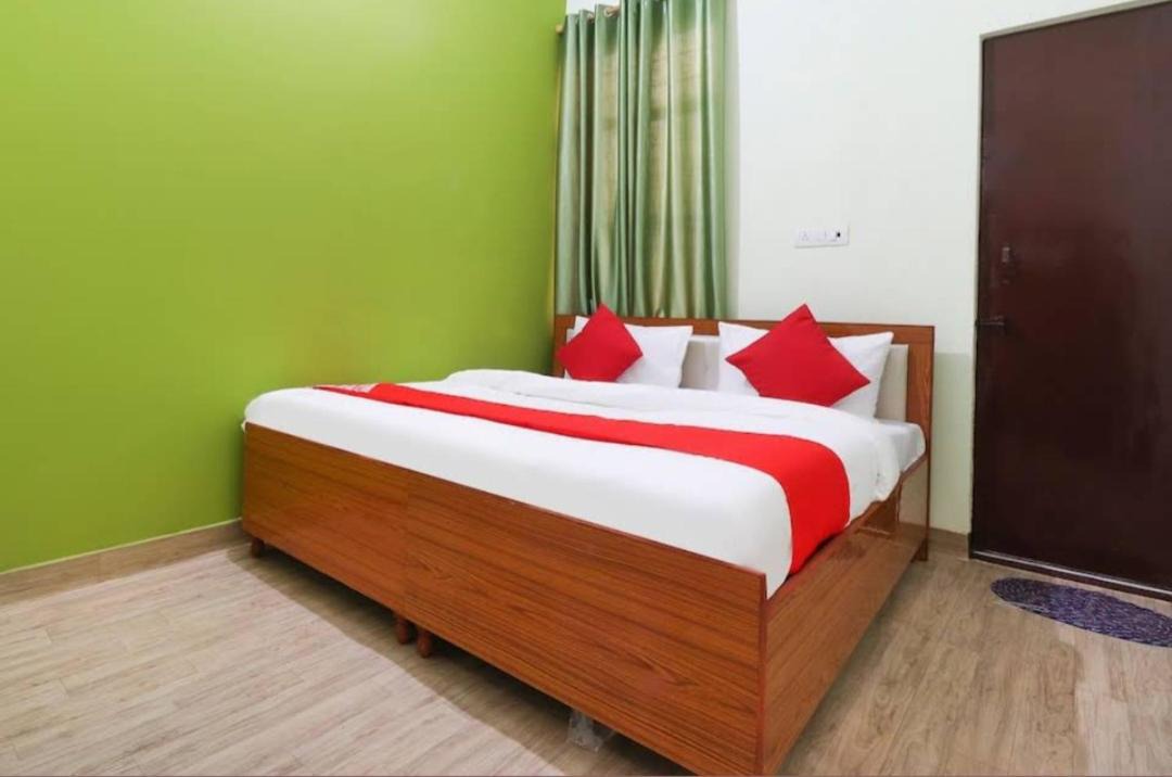 Photo of Bedroom in Meerut