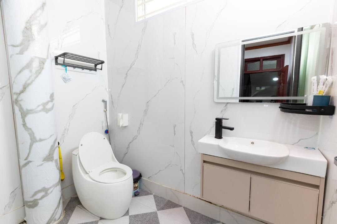 Photo of Bathroom in Mong Cai