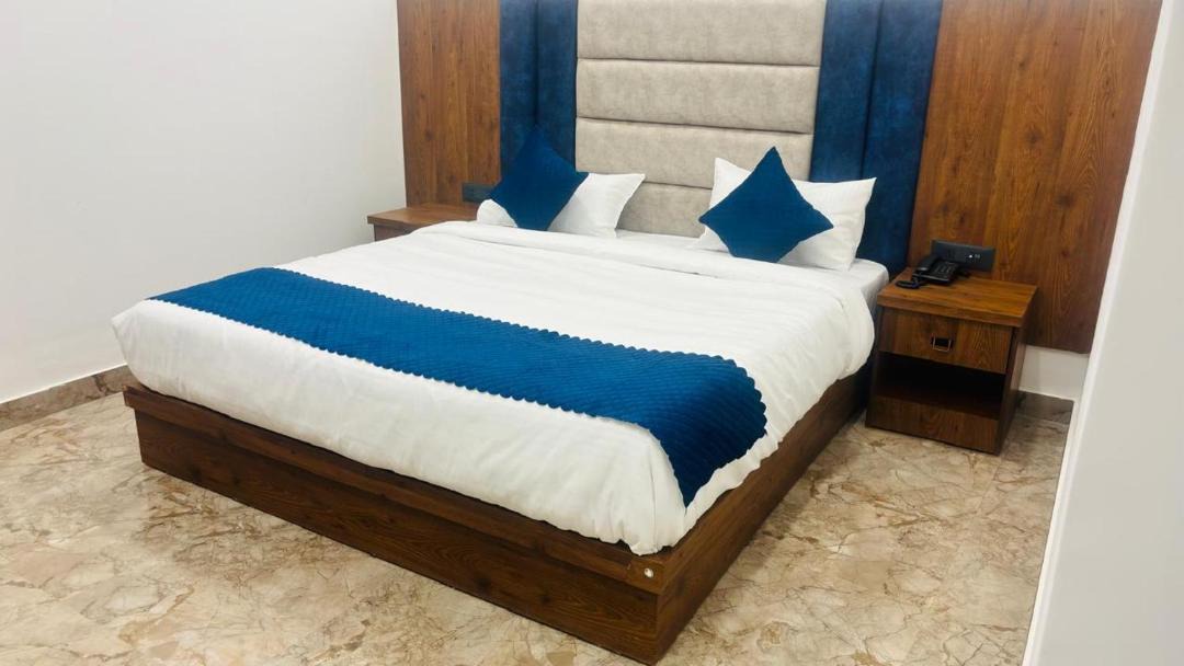 Photo of Bedroom in Etmadpur