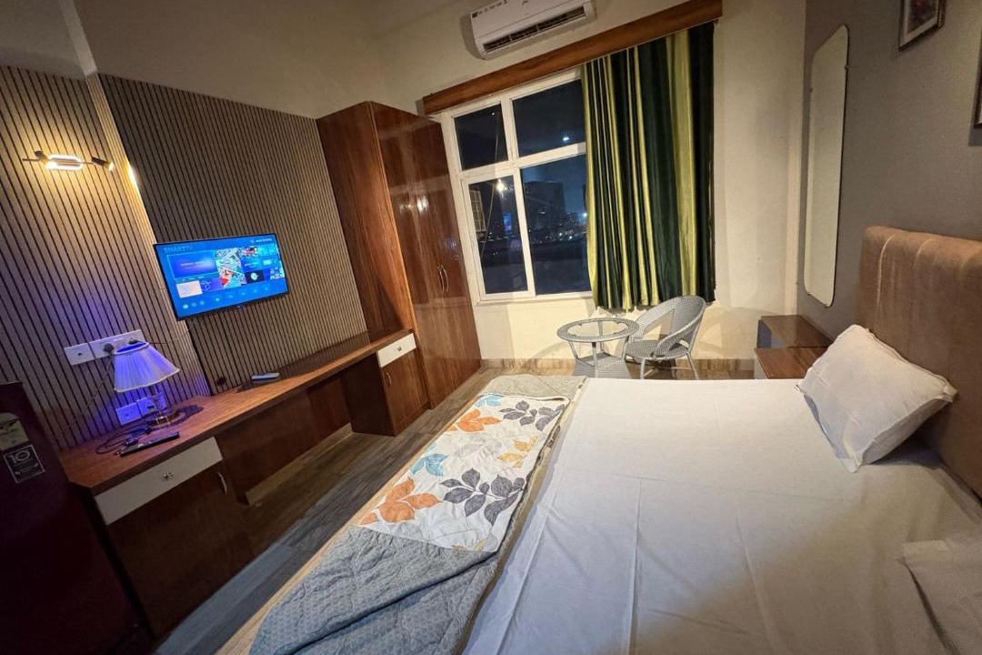 Photo of Bedroom in Greater Noida