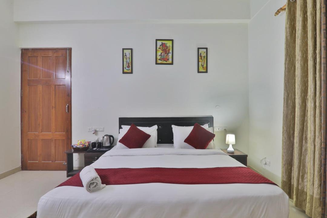 Photo of Bedroom in Hazratganj