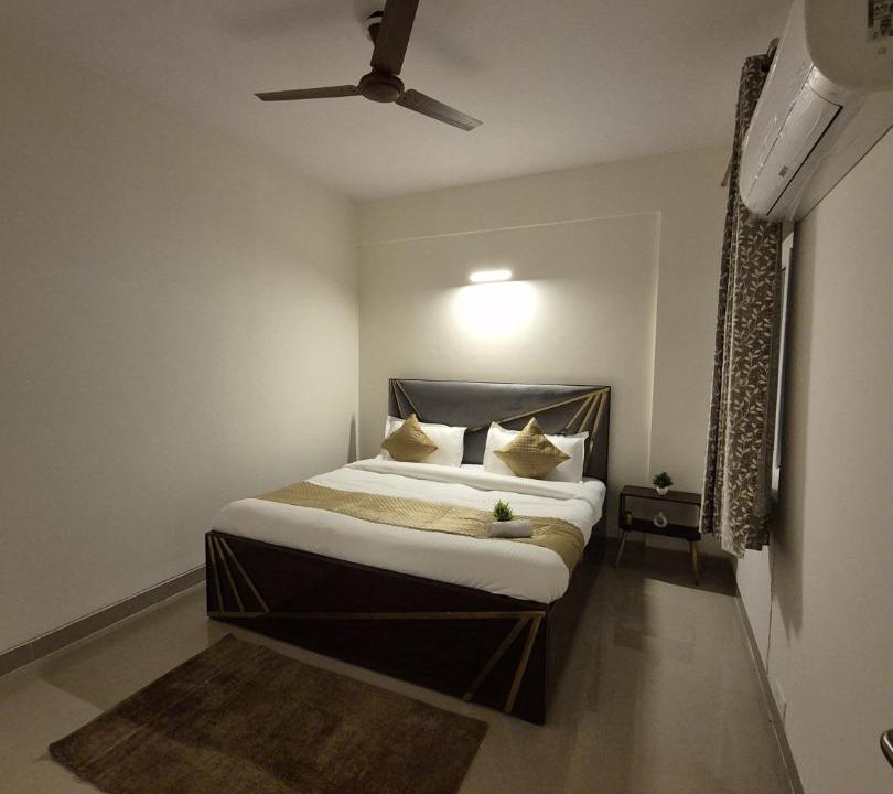 Photo of Bedroom in Taj Ganj