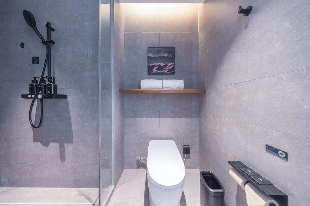 Photo of Bathroom in Emeishan