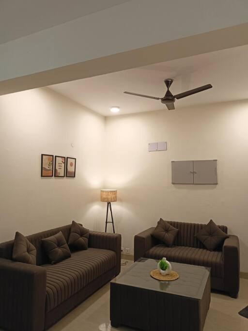 Photo of Livingroom in Taj Ganj