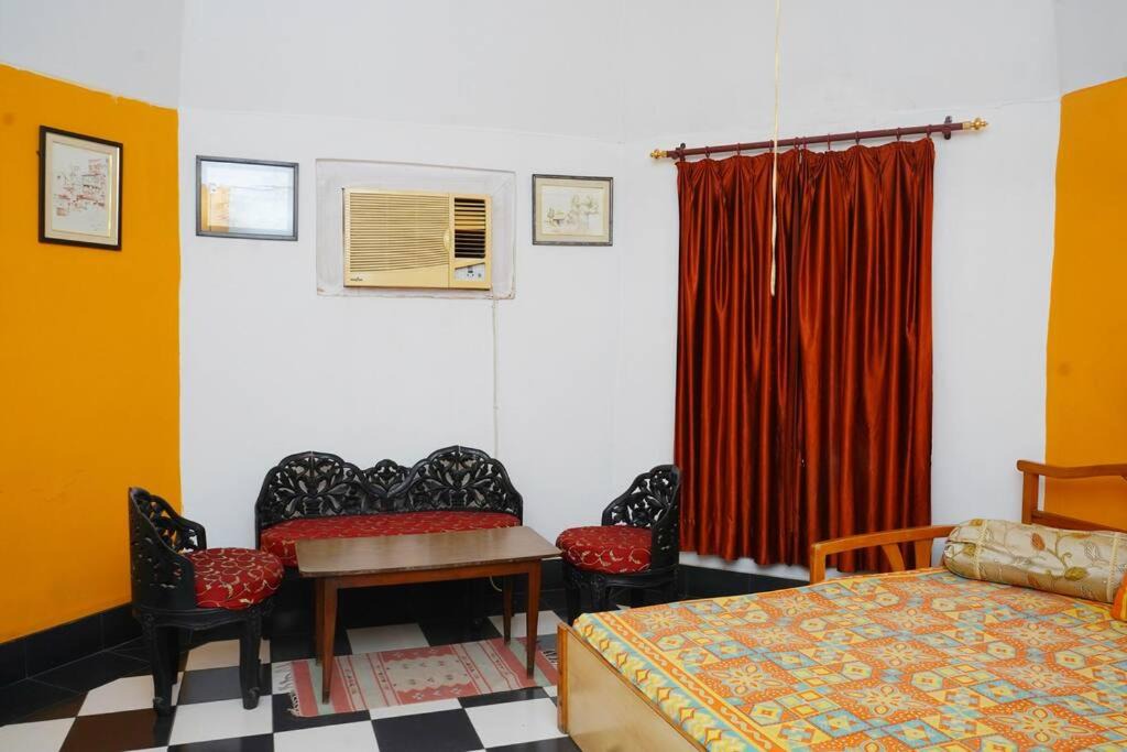 Photo of Bedroom in Lucknow