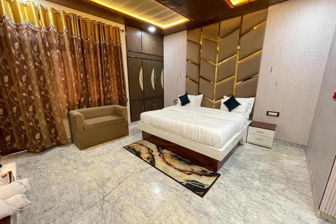 Photo of Bedroom in Taj Ganj