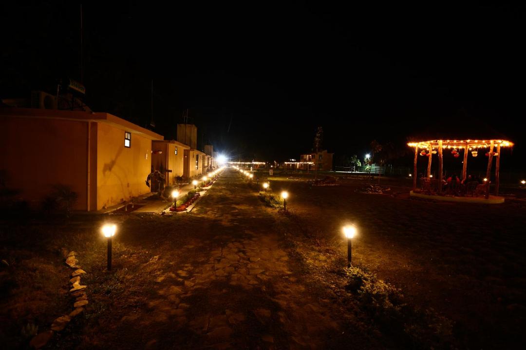 Photo of Others in Nanpara