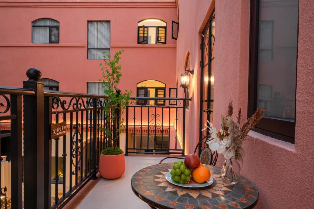 Photo of Patio Balcony in Xiangqiao Qu