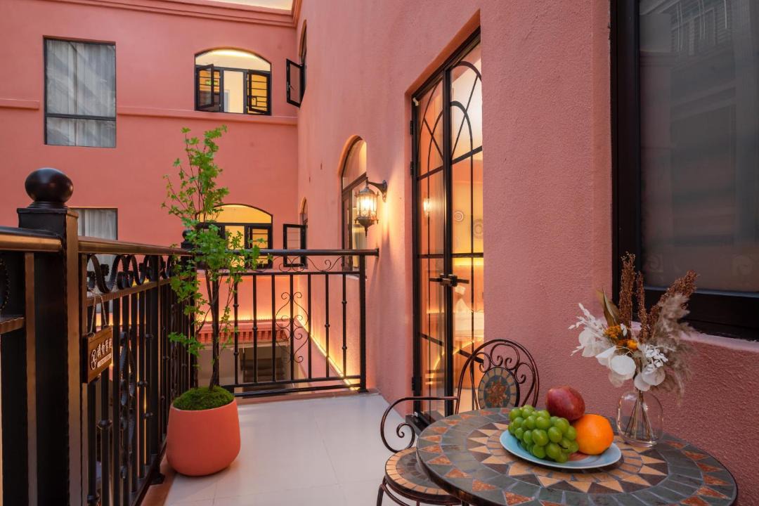 Photo of Patio Balcony in Xiangqiao Qu