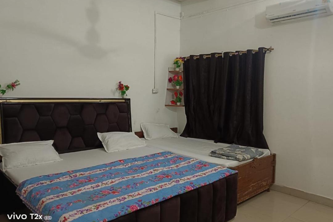 Photo of Bedroom in Mathura