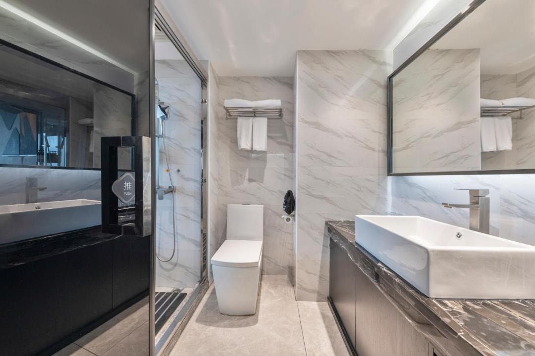Photo of Bathroom in Xinhui