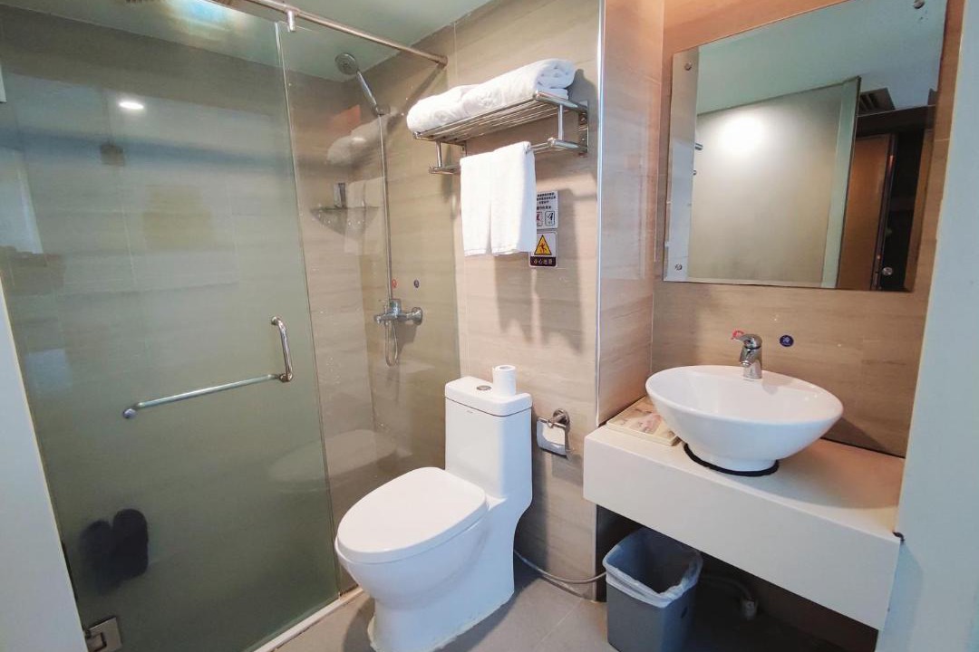 Photo of Bathroom in Huaqiang North