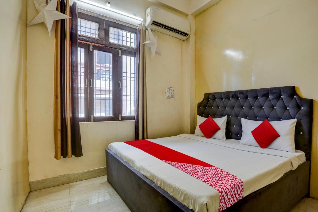 Photo of Bedroom in Aligarh