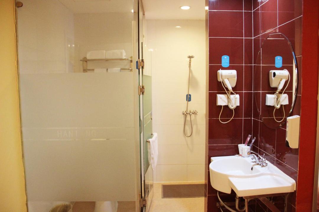 Photo of Bathroom in Guangzhou Central Business District