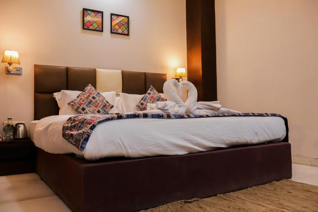 Photo of Bedroom in Taj Ganj