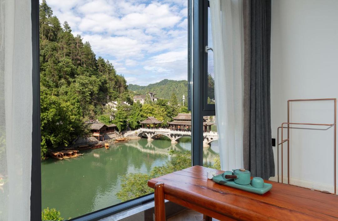 Photo of Others in Fenghuang